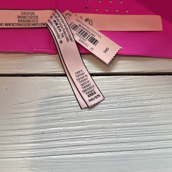 NWT Victorias Secret Sport High Support Sports Bra Bright Pink - Picture 5 of 5